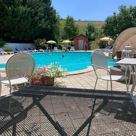 Villa Cascina Manzo Dogliani