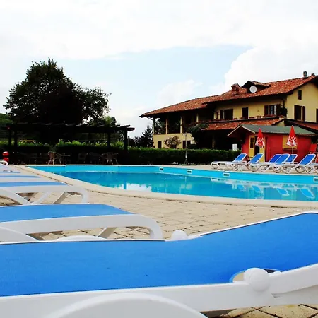 Villa Cascina Manzo *