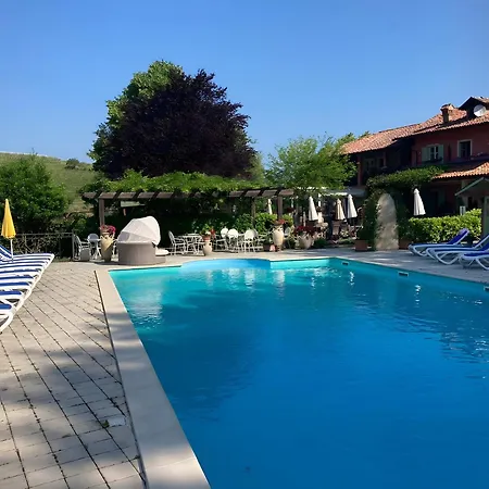 Cascina Manzo Villa *
